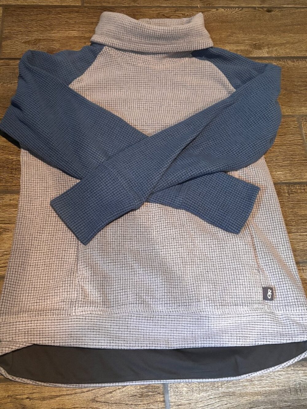 OR Micro Grid Fleece top